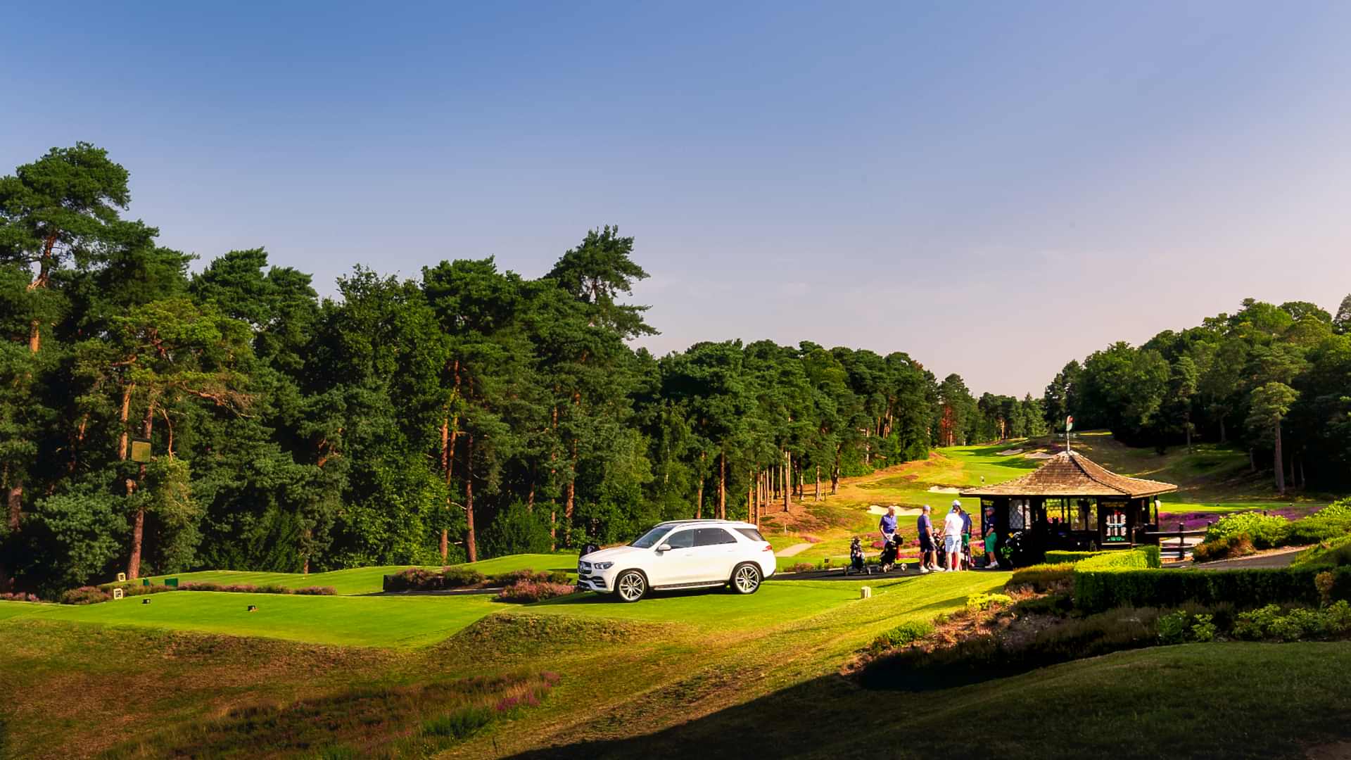 01st-Hole-St-Georges-Hill-Golf-Club-2126-Edit-2 01st-Hole-St-Georges-Hill-Golf-Club-2126-Edit-2