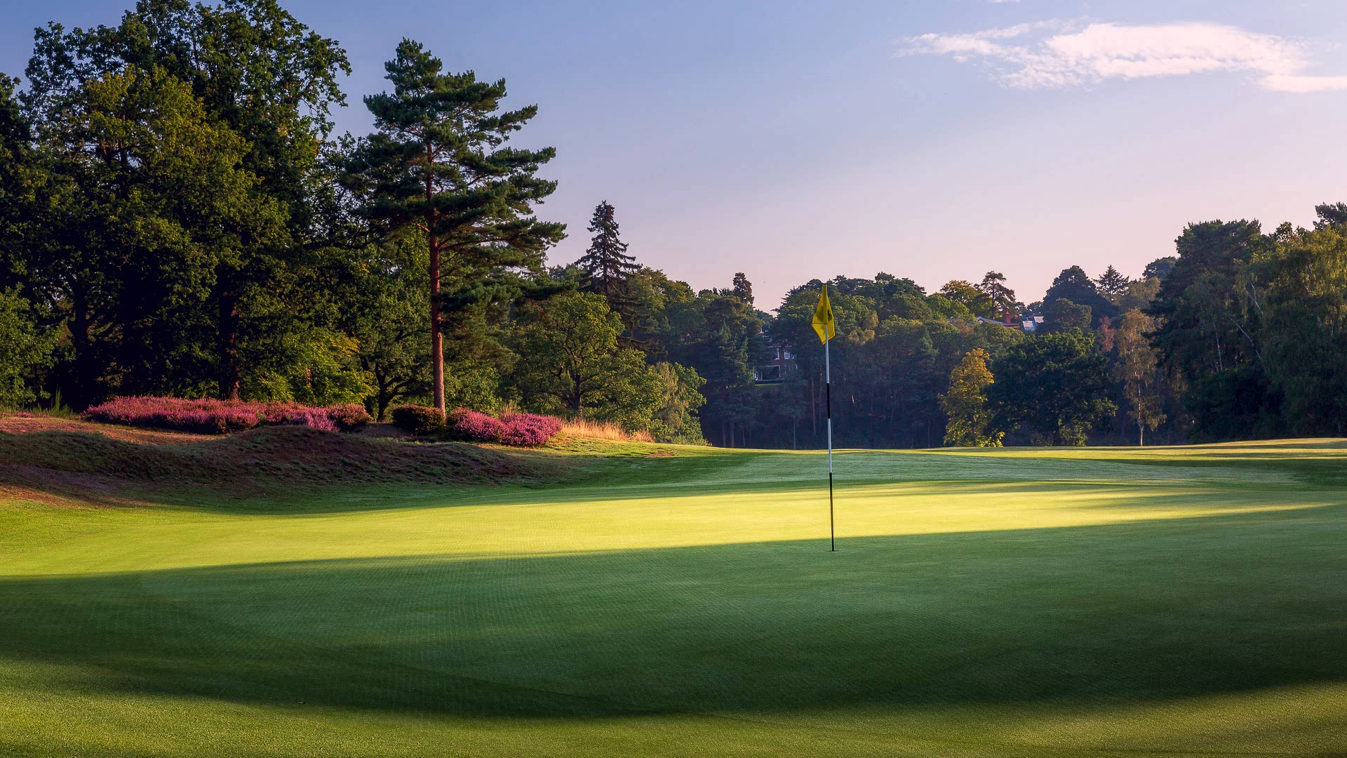 21st-Hole-St-Georges-Hill-Golf-Club-2000-Edit